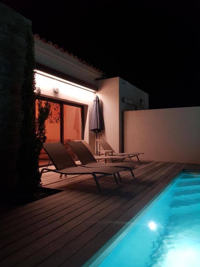 Villa Home Holiday A Cala Rossa ลิชชี ภายนอก รูปภาพ