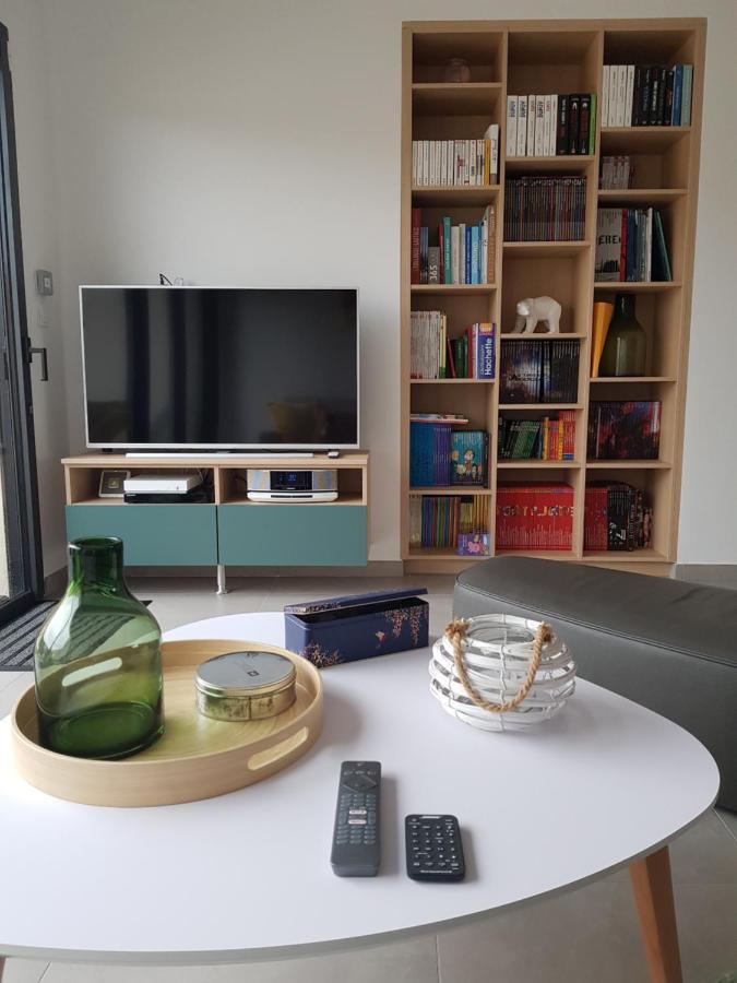 Villa Home Holiday A Cala Rossa ลิชชี ภายนอก รูปภาพ