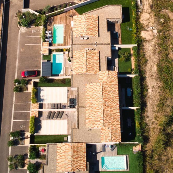 Villa Home Holiday A Cala Rossa ลิชชี ภายนอก รูปภาพ